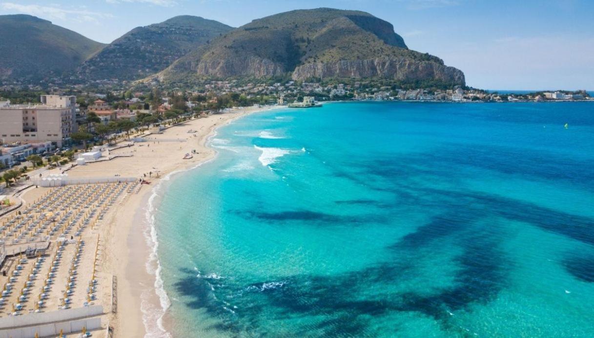 Casa Viola Elegante E Sul Mare Di Mondello Apartment Palermo Exterior photo